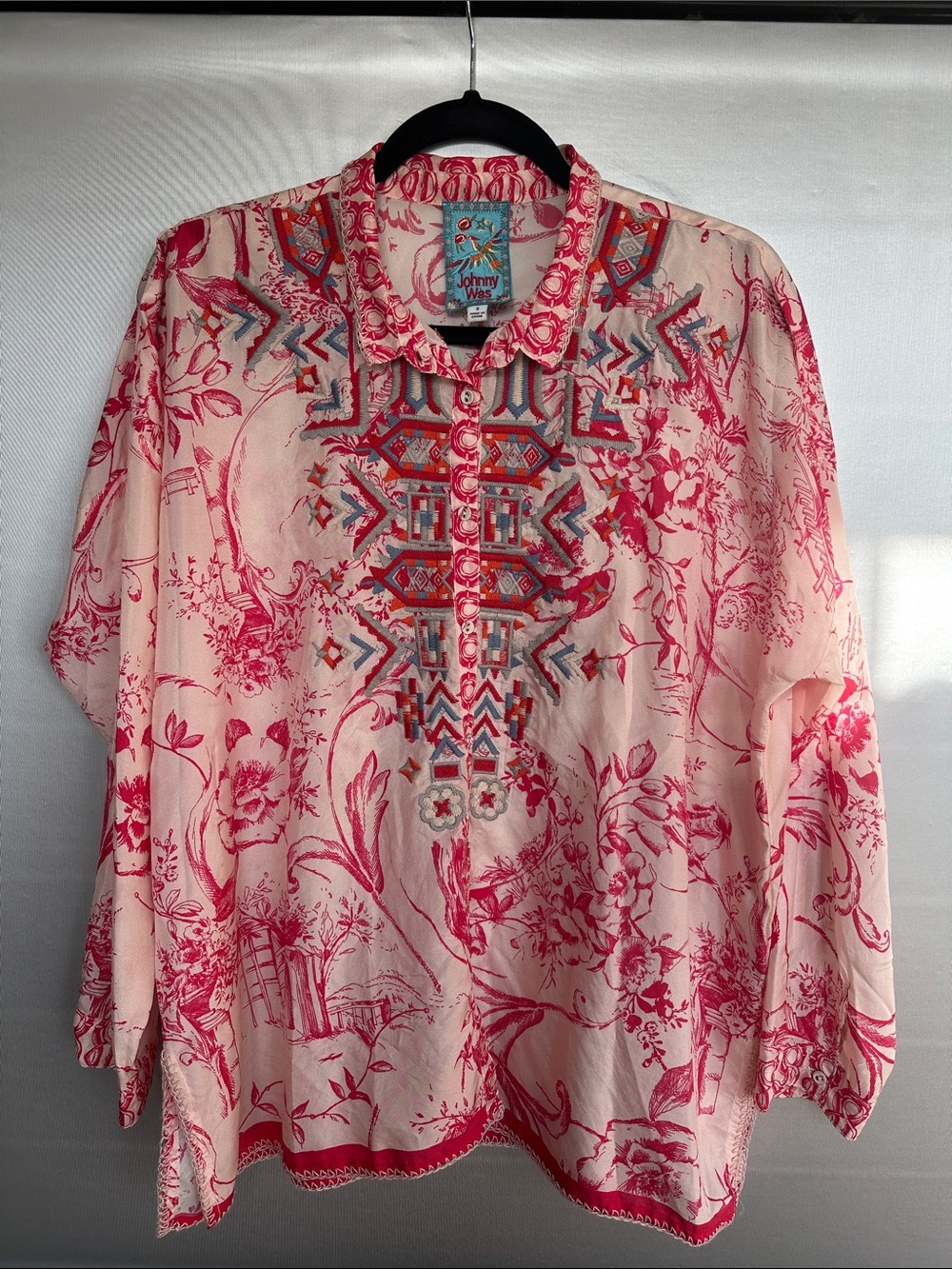 Johnny Was Women's Silk Pink Blouse Size S Oversized Embroidered Lightweight
